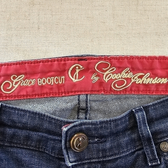 CJ by Cookie Johnson Cosmos Bootcut Denim Distressed Stretch Jeans Size 29 - Picture 5 of 15